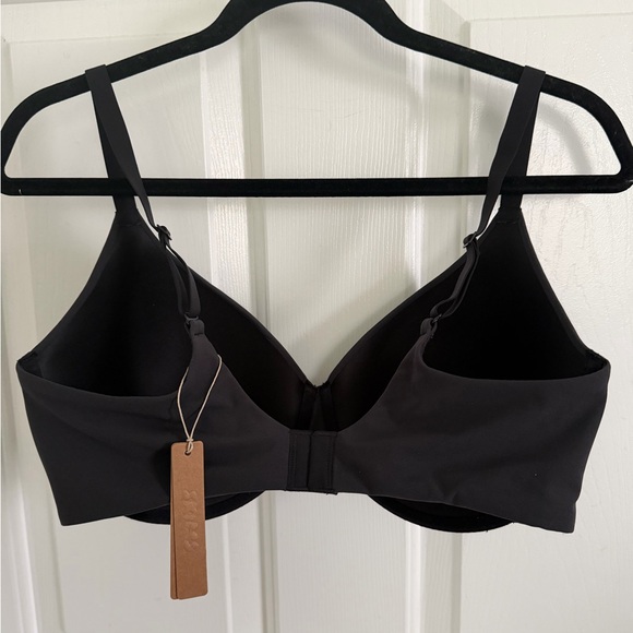 NWT SKIMS Fits Everybody Black Underwire T-Shirt Bra Size 38DD - Picture 2 of 7